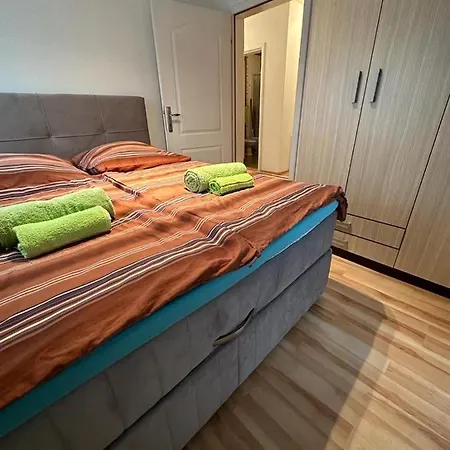 Apartman Jaca 아파트 *